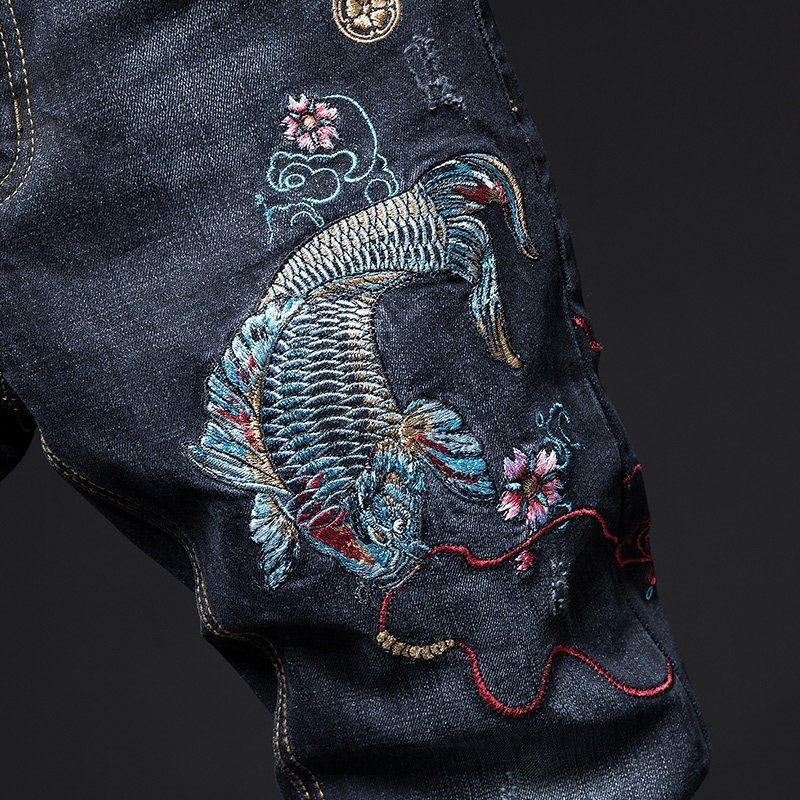 Fashion jeans with embroidery